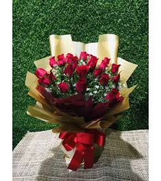 Two Dozen Red Roses in Bouquet to Philippines