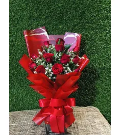 12 Red Roses in a Bouquet