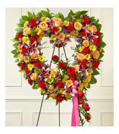 Ravishing Heart Wreath  Send to Philippines