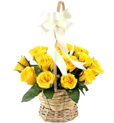 12 Yellow Roses in Basket